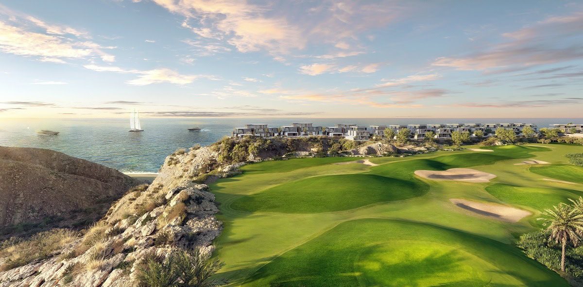 Golf fairway on the clifftop above the Gulf of Oman in AIDA